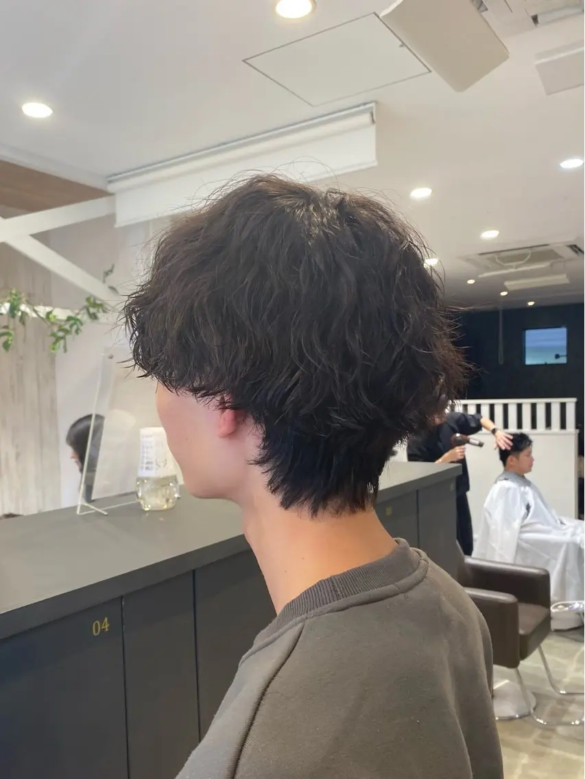 カット+ツイストor波巻きパーマ🧞♂️の写真