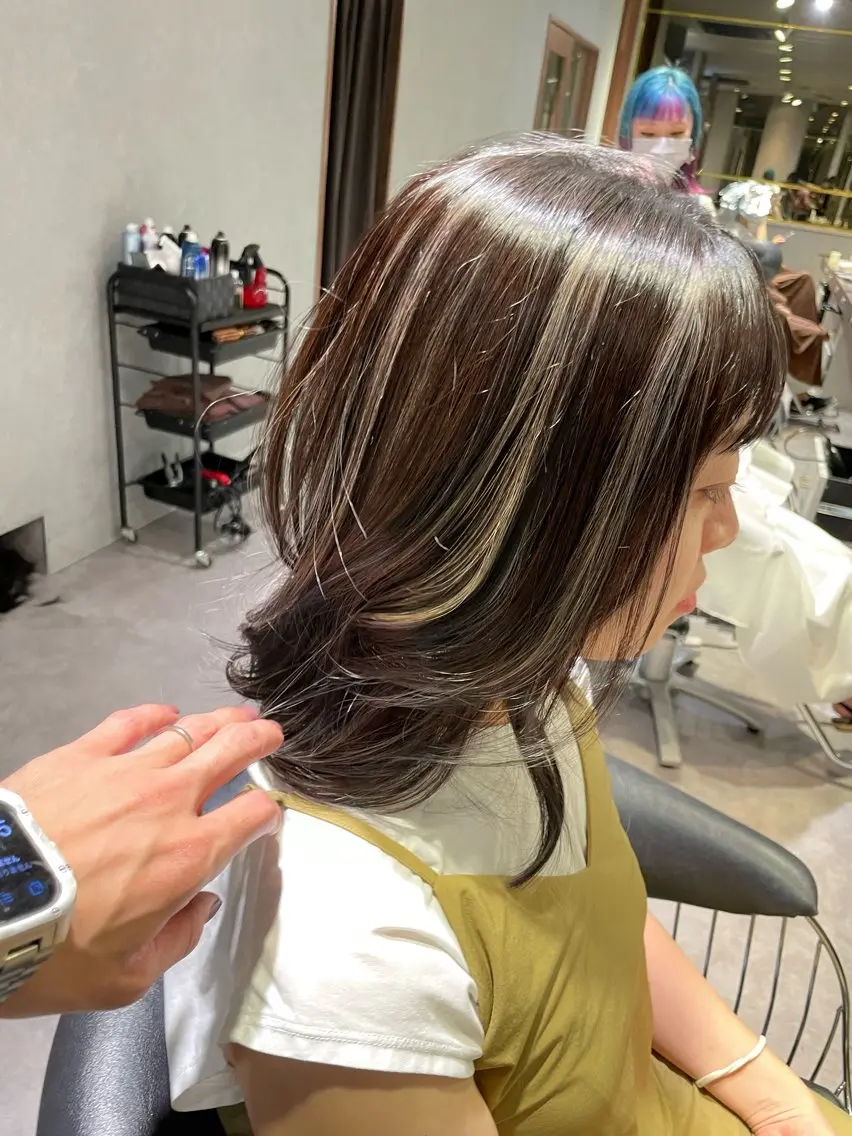 セミロング カラー ハイライトカラー ハイライト 大人女性の救世主🙌 鶴見/大勝拓真のヘアスタイル