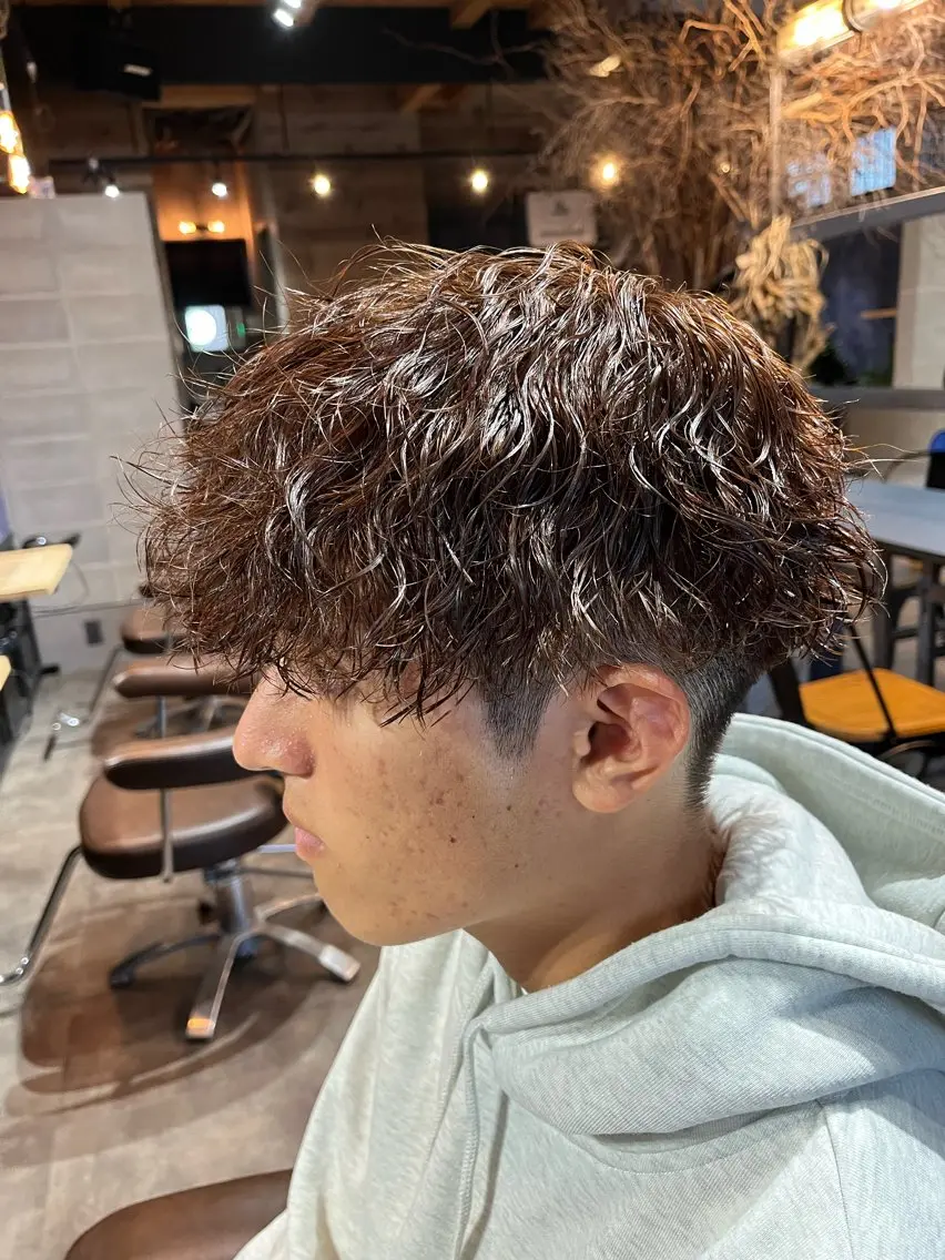 メンズ メンズパーマ Lit 天文館店のヘアスタイル