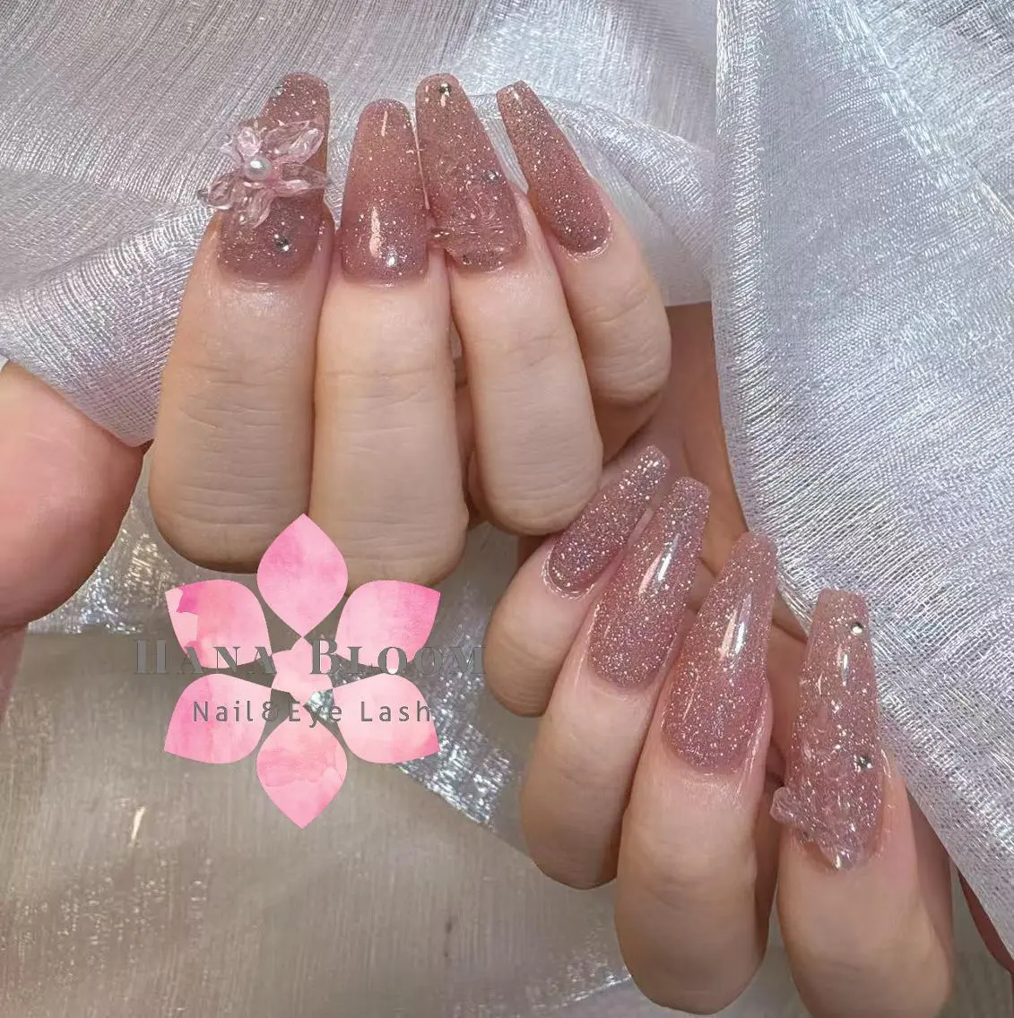 ネイル 長さ出し フットネイル 韓国ネイル マグネットネイル 持ち込み ハンドネイル ハンドケア Hana Bloom Nail Salonのネイルデザイン