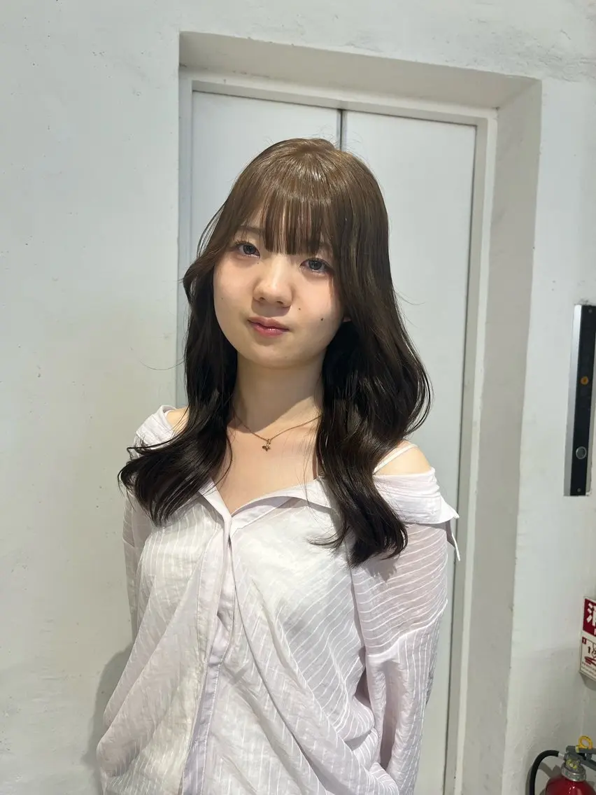 ロング カラー せりな🎀🕯️ /透明感カラーのヘアスタイル