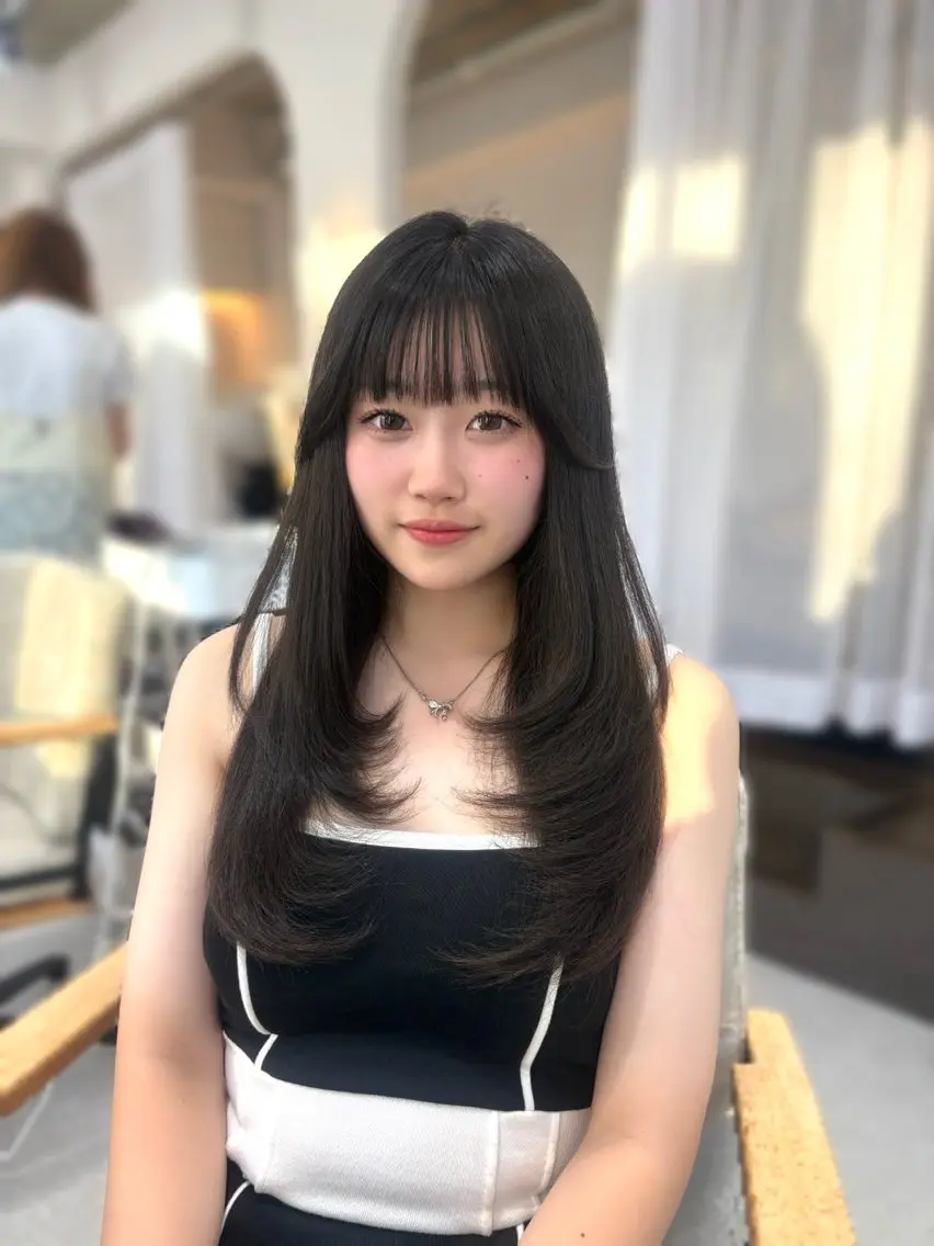 ロング カット ‎🤍MIU‎🤍 レイヤーカット‎🤍のヘアスタイル