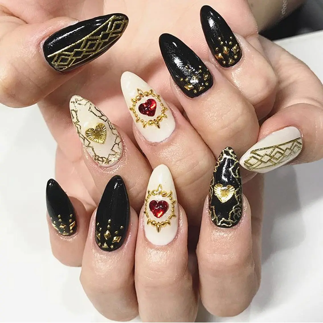 ネイル 渋谷／チップ長さ出し 👑アプレgel-xのネイルデザイン