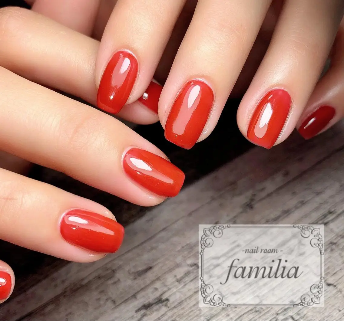 ネイル ハンドネイル -nailroom- familiaのネイルデザイン
