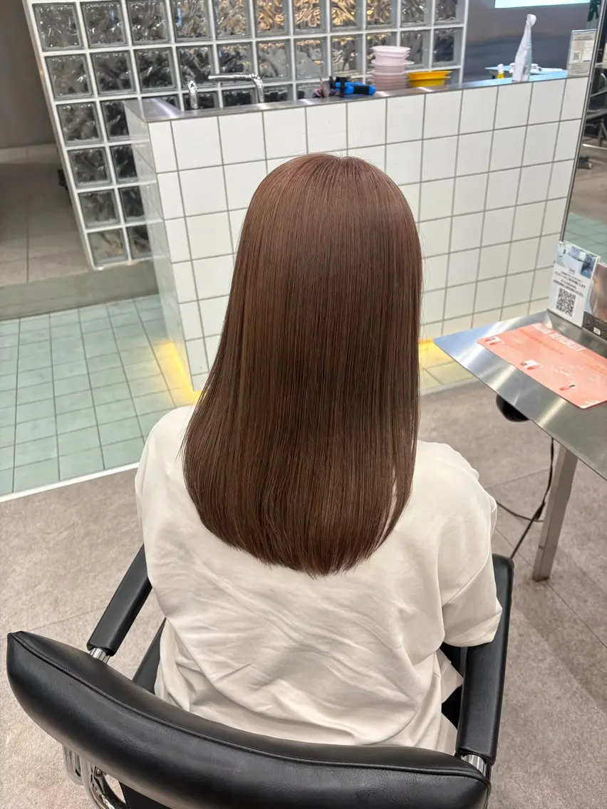 セミロング カラー 🫧透明感カラー/ cinq/ゆり🌺のヘアスタイル