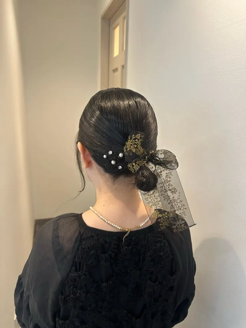 ヘアアレンジ ヘアセット Misato🎀🖤 ブリーチ/パーマのヘアスタイル