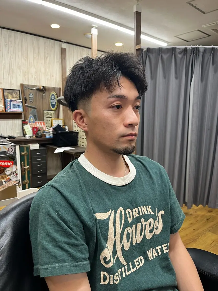ショート メンズ 飯島 悠輝のヘアスタイル