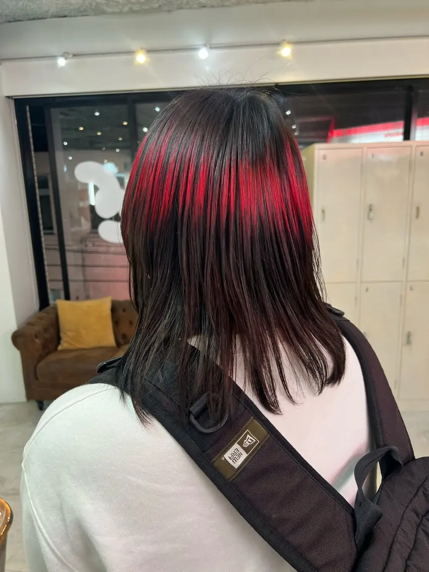 ミディアム 💥ウルフカット デザインあんな💥のヘアスタイル