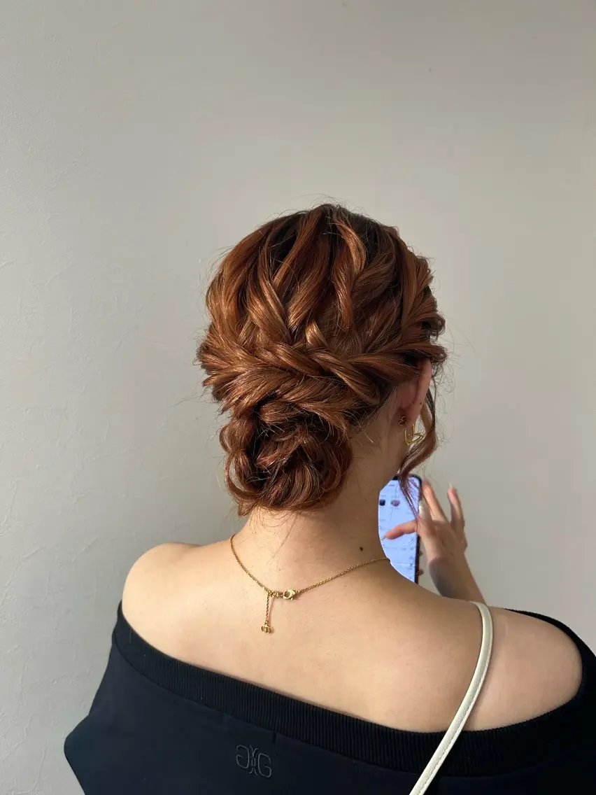 セミロング ヘアセット 🫧 ももか🫧のヘアスタイル