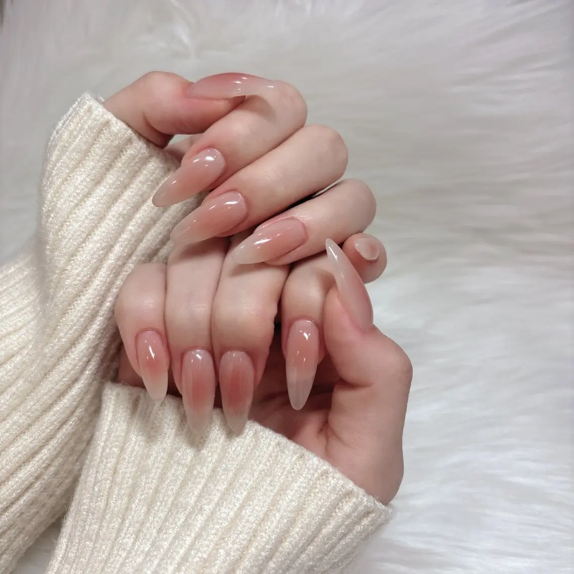 ネイル チークネイル ワンホンネイル nailsalon ChuColaのネイルデザイン