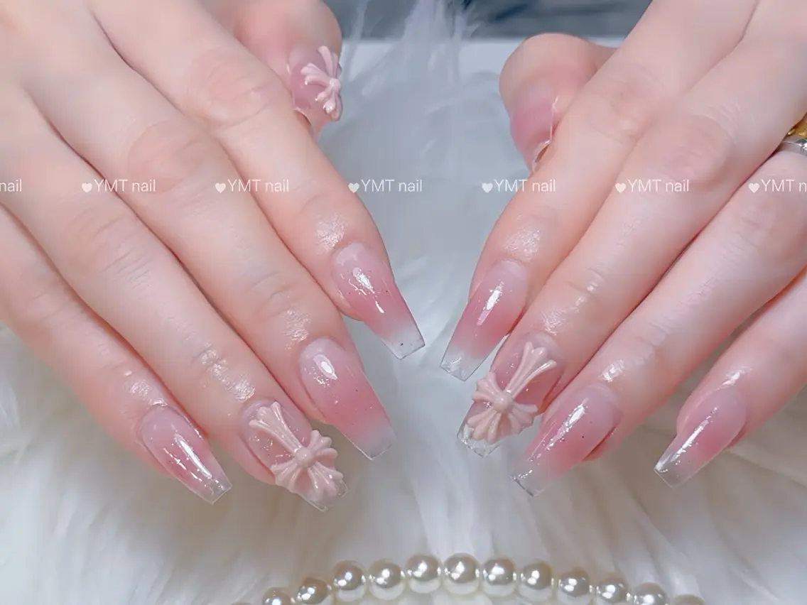 ネイル 長さ出し フットネイル ジェルネイル 韓国ネイル マグネットネイル ハンドネイル YMT. NailStudioのネイルデザイン