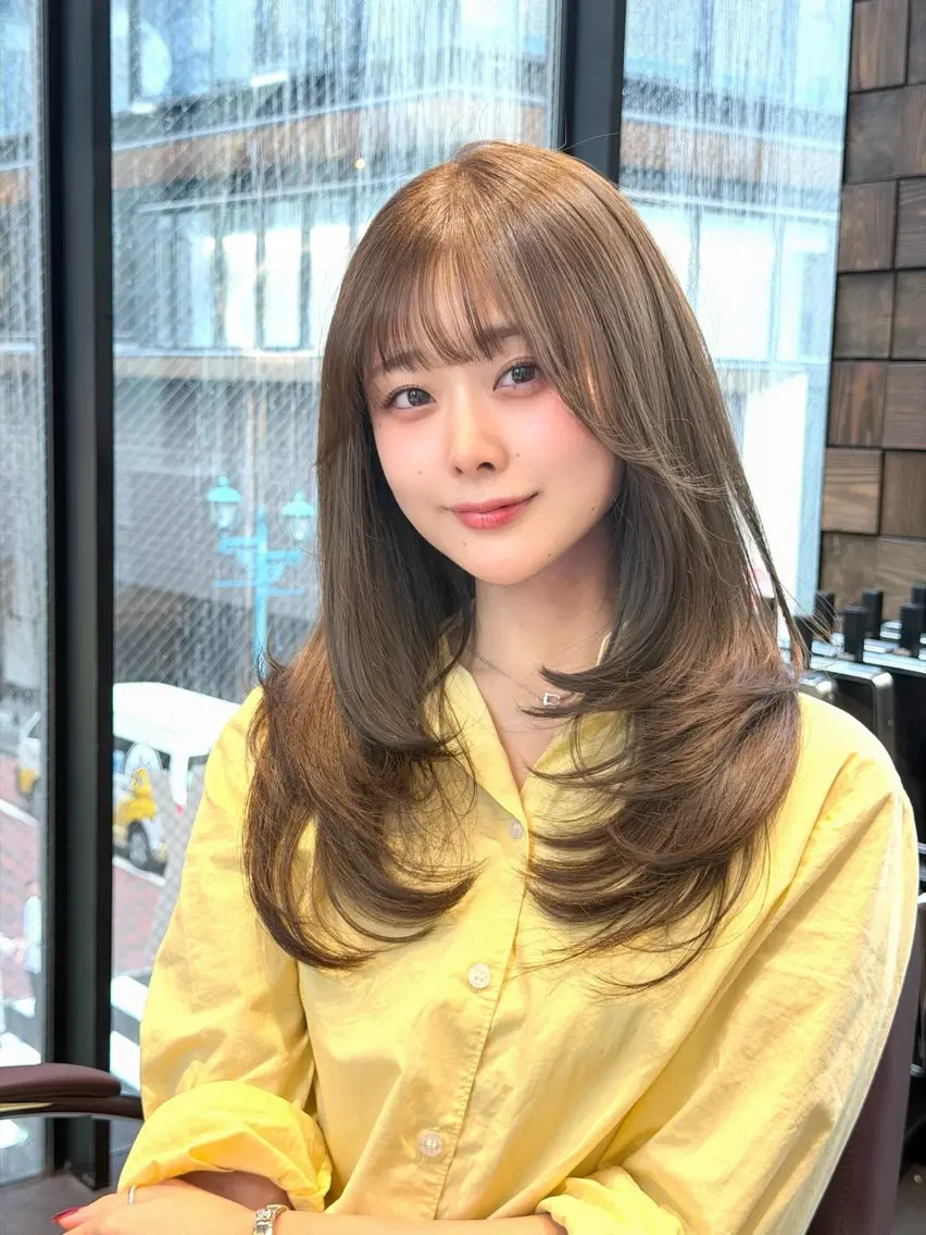 ロング ロングレイヤー 韓国風ヘア レイヤーカット ロング ヘアカラー トリートメント MINX 野本奏和のヘアスタイル