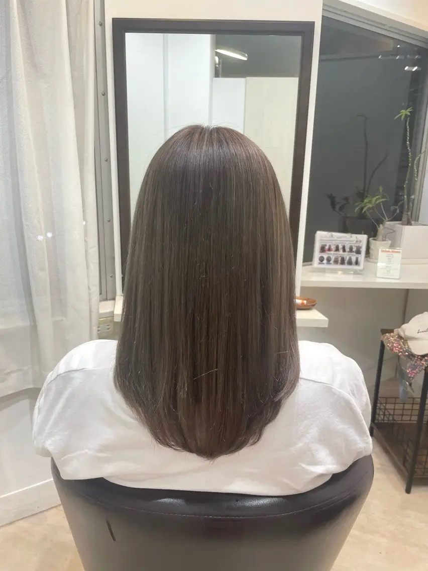 セミロング カラー ブリーチ 透明感カラー カット ヘアカラー トリートメント 🫧arisa🫧 レイヤー/アレンジのヘアスタイル