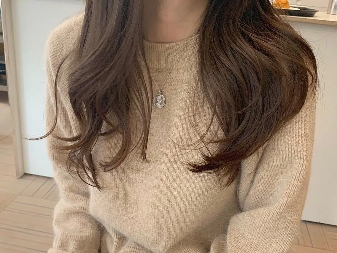 ロング カラー 透明感カラー ヘアカラー トリートメント the BRIDGE hair salonのヘアスタイル