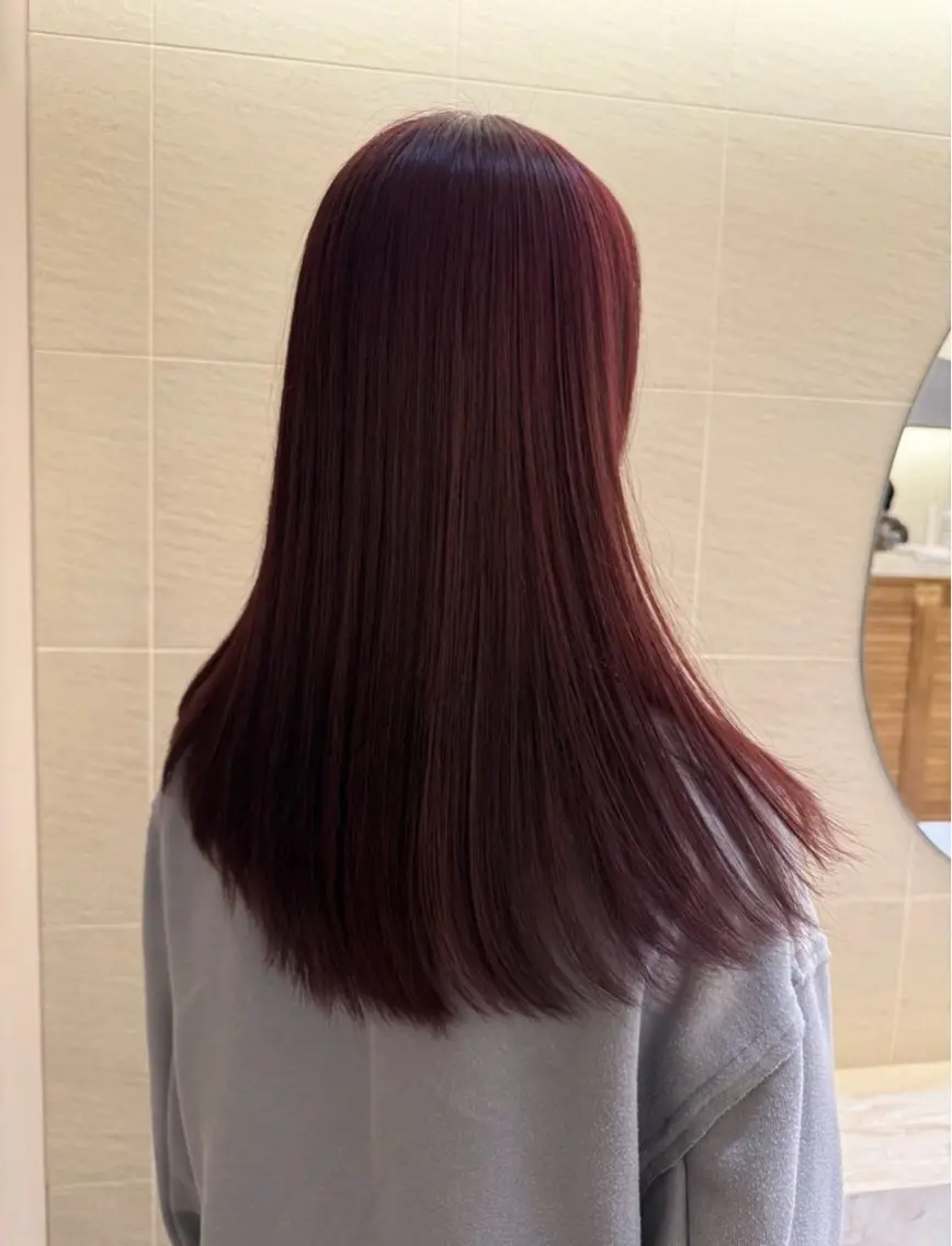 カラー レッドカラー 遠藤 太一のヘアスタイル