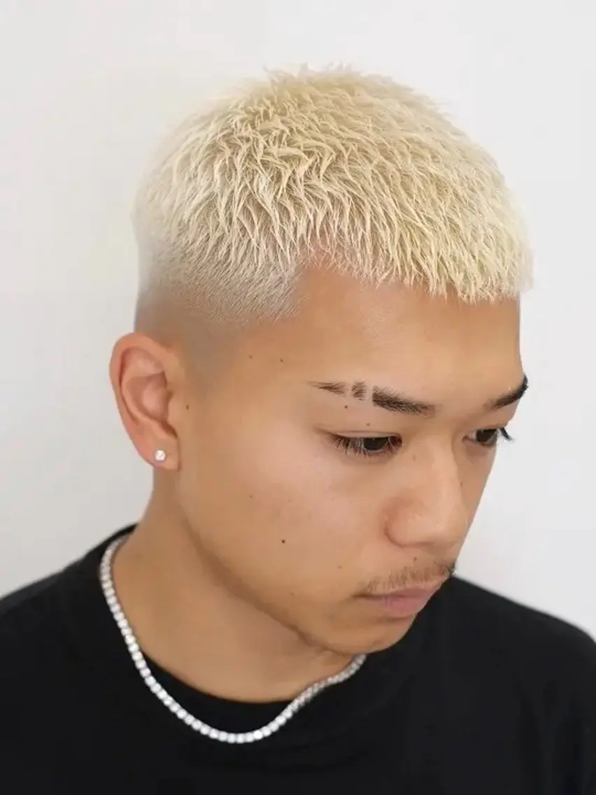 【10代、20代限定】バズカット×ブリーチの写真