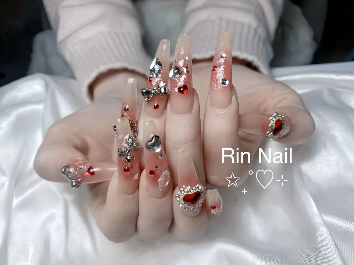 ネイル チークネイル フラッシュネイル フラワーネイル フットネイル ジェルネイル ハンドネイル Rin Nail Shinokuboのネイルデザイン
