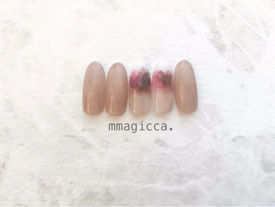 ネイル ジェルネイル mmagicca. 【 まじか. 】のネイルデザイン
