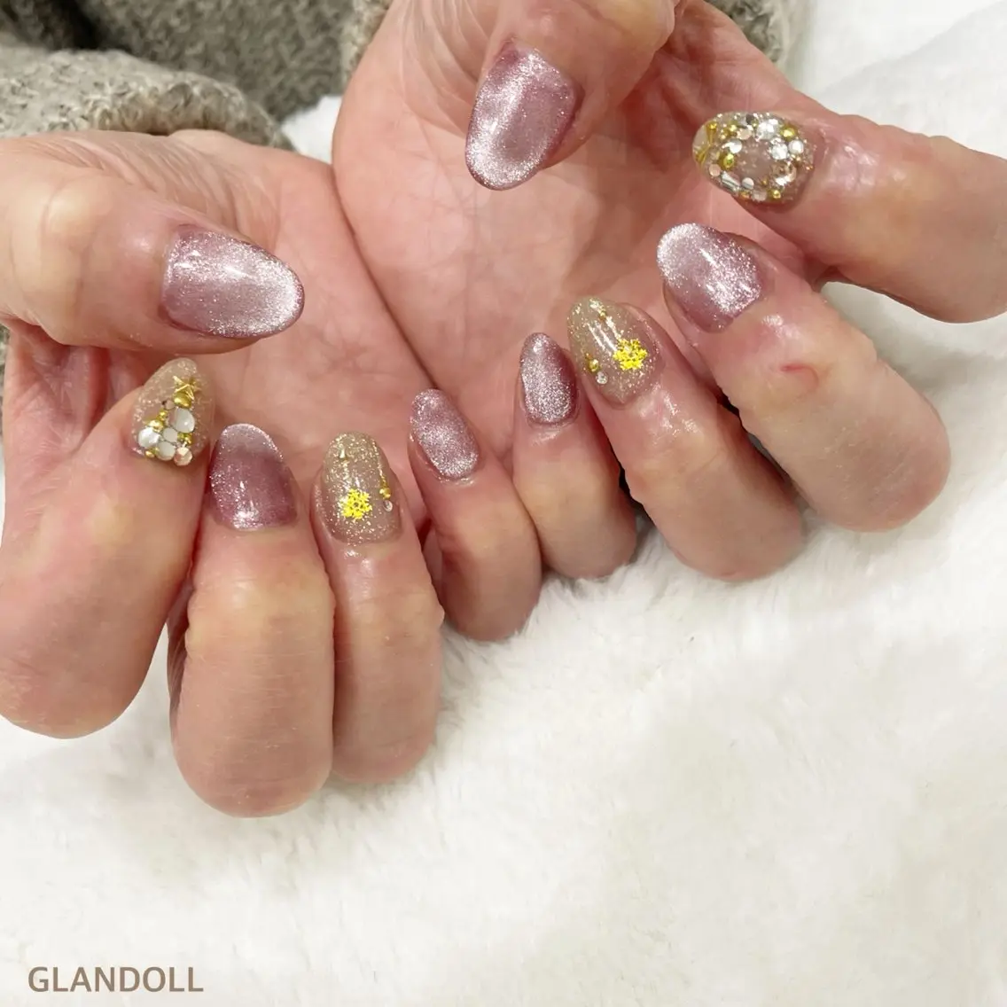ネイル 冬ネイル クリスマス ハンドネイル GLANDOLL YURIのエステ・リラクイメージ