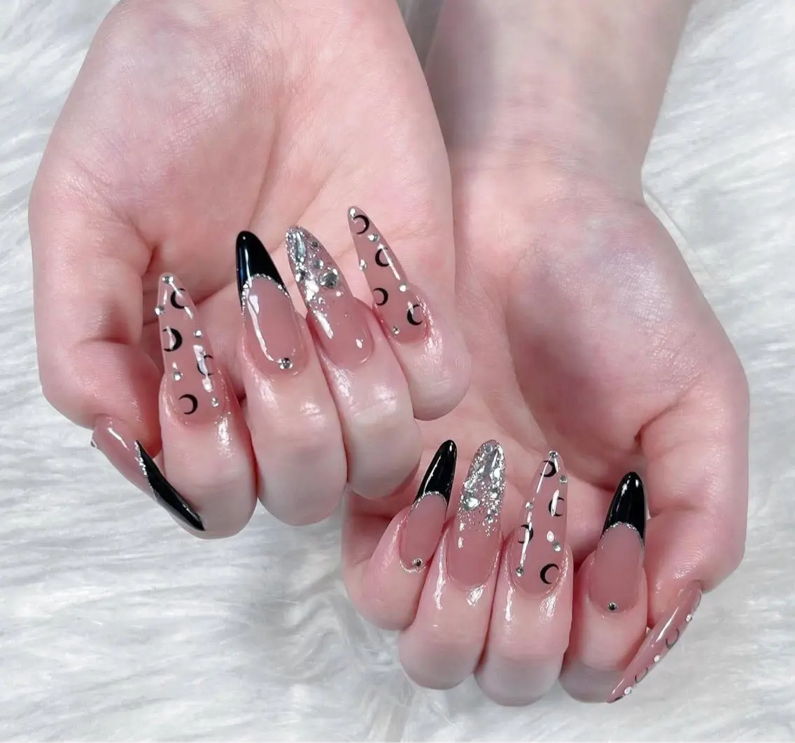 ネイル THANHTHANH NAILのネイルデザイン