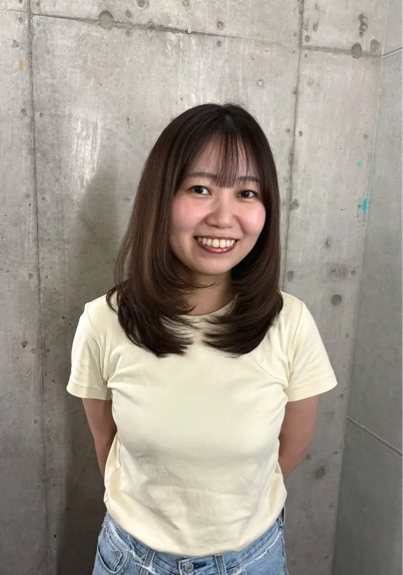 ミディアム カラー アッシュ 透明感カラー ラベンダーカラー バイオレットカラー レイヤーカット ヘアカラー 🎗️かとう しほ🎗️のヘアスタイル