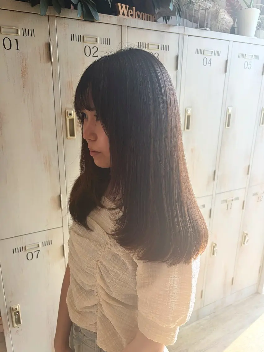 ロング レイヤーカット 縮毛矯正 モリチナツ / 五所川原のヘアスタイル