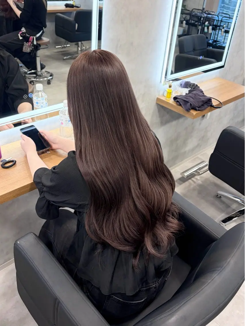 ロング ヘアカラー ヘアセット 透明感/韓国風 RENA🤎のヘアスタイル