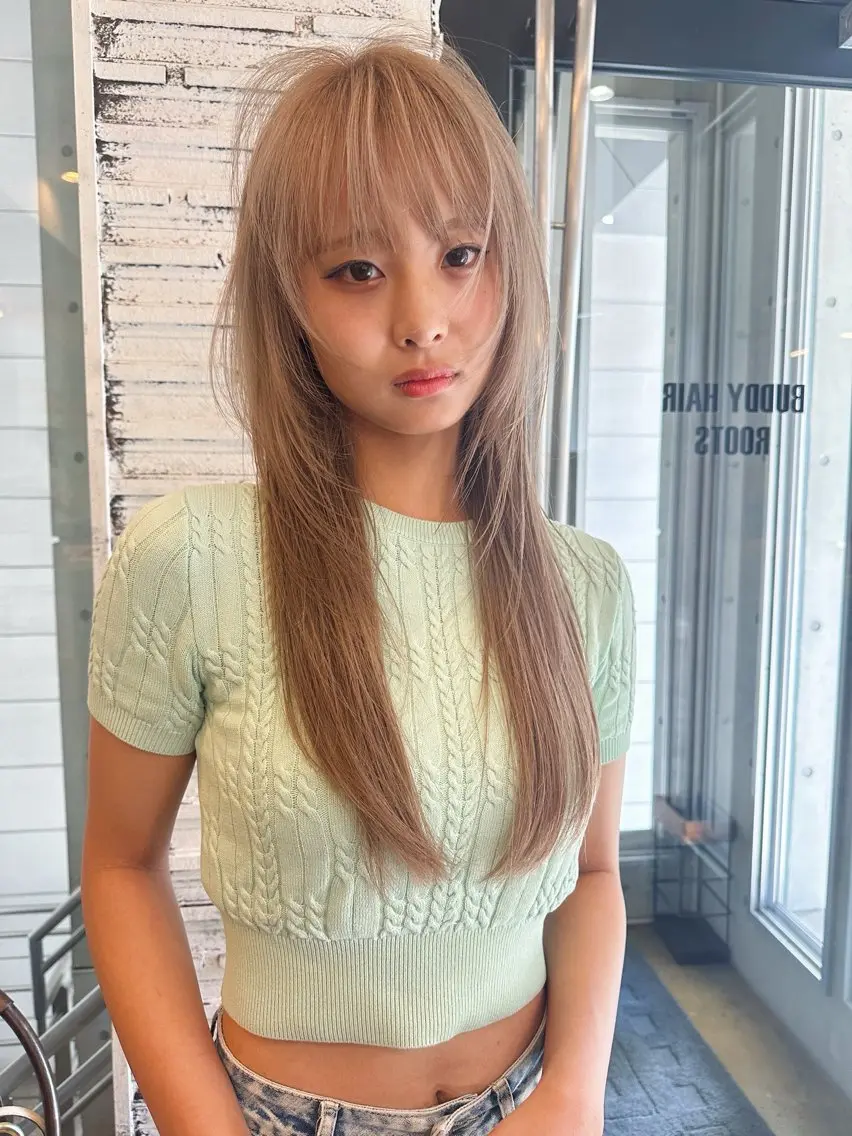 ロング カラー ブリーチ ダブルカラー レイヤーカット ウルフカット カット 🌈村松滉太髪質改善 レイヤーカット🌈のヘアスタイル