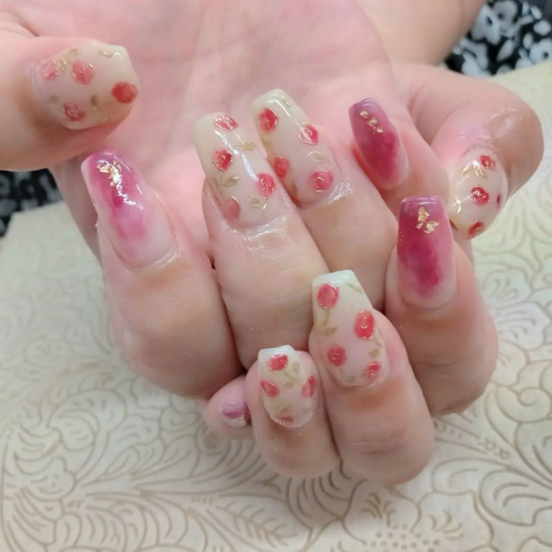 ネイル フラワーネイル precious nail roomのネイルデザイン