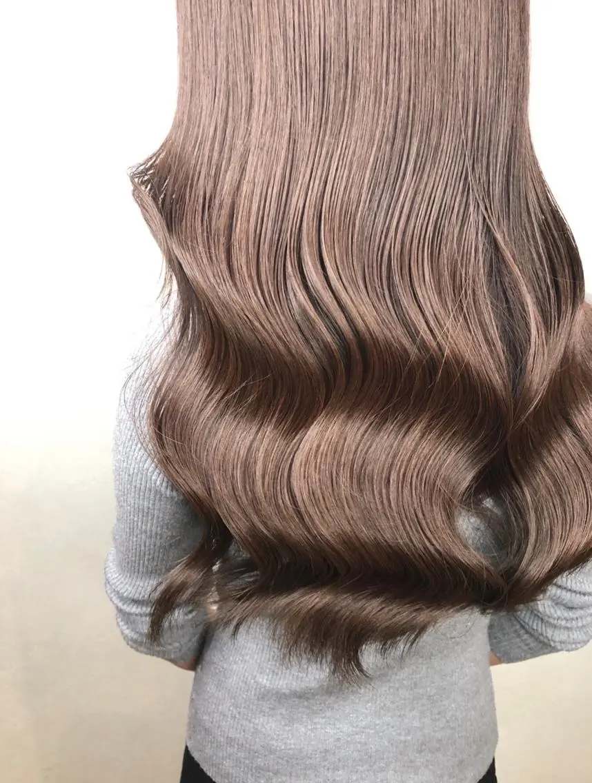 ブリーチなしのダブルカラー+カット+トリートメントの写真