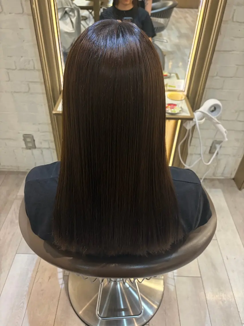 ロング カラー 縮毛矯正 縮毛矯正 稲見 遥香のヘアスタイル