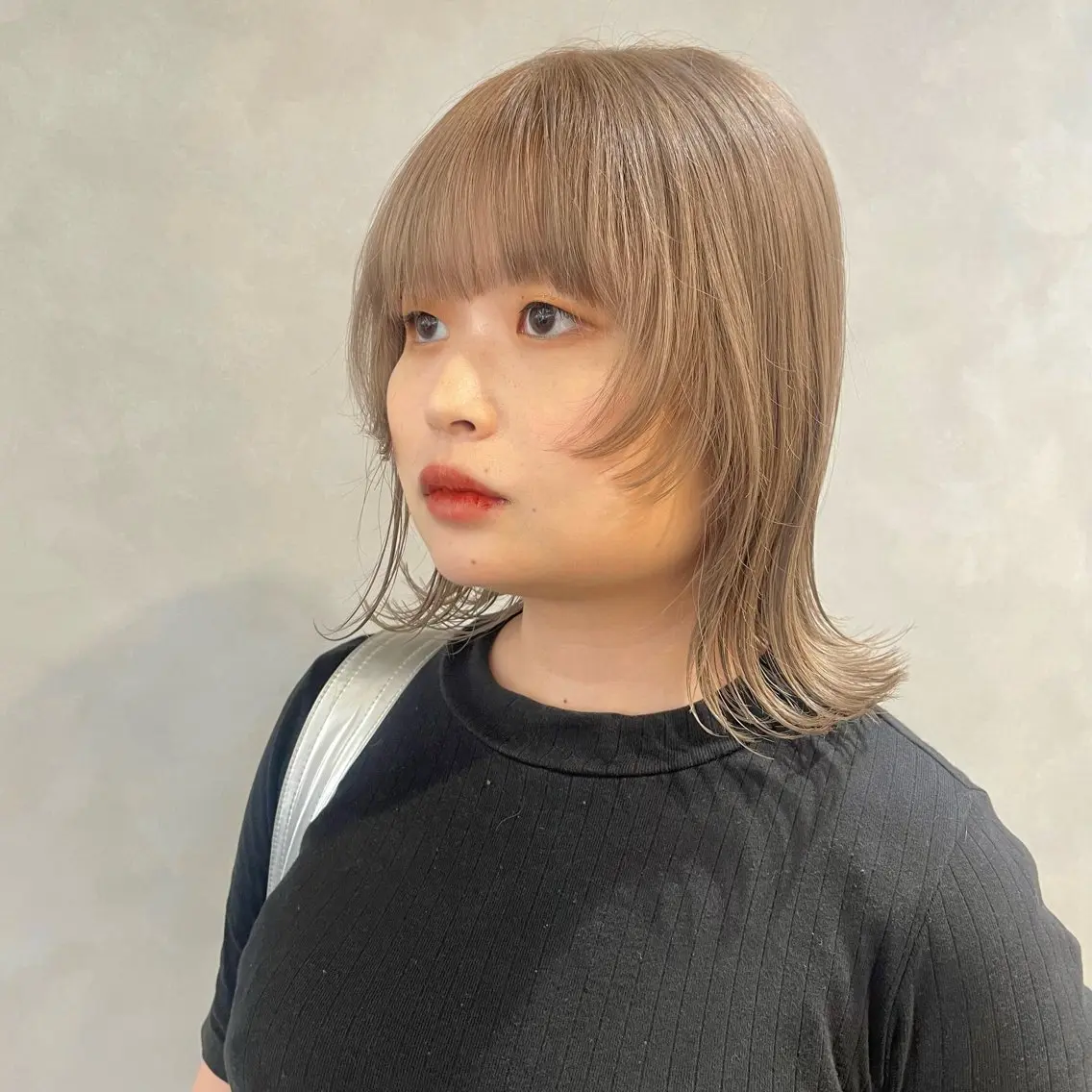 ミディアム カラー ヘアアレンジ ヘアカラー 🎀レイヤー 透明感 カラーyuuri🎀のヘアスタイル