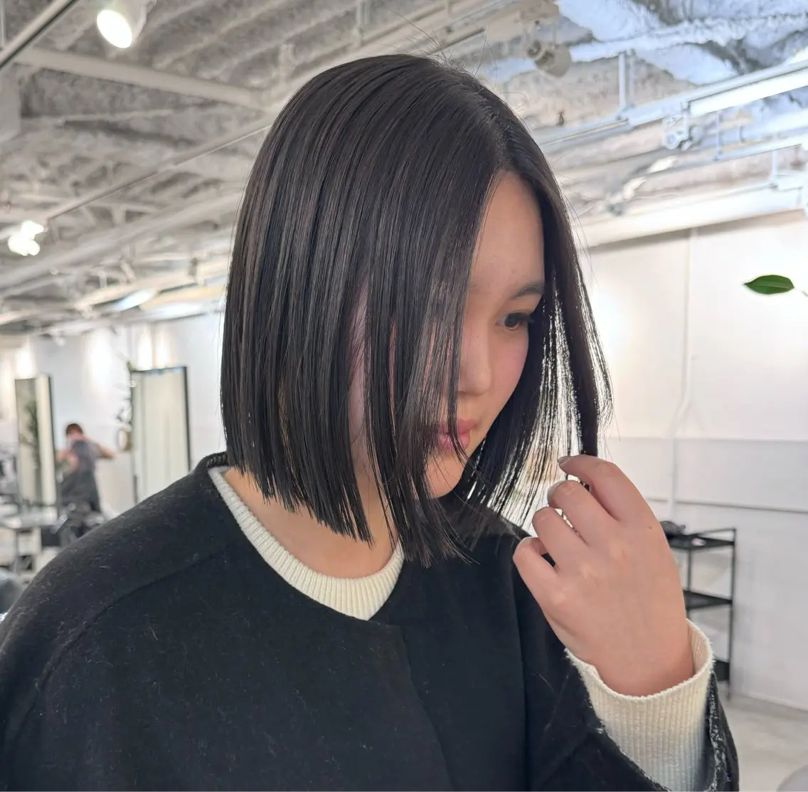 ミディアム ボブ 髪質改善 レイヤーカット カット ヘアカラー カット特化 /BLUET/新宿のヘアスタイル