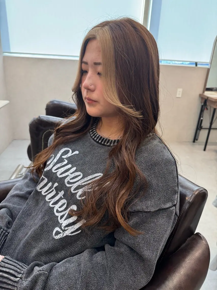 ロング カラー カット ヘアカラー トリートメント AKI 🐉のヘアスタイル