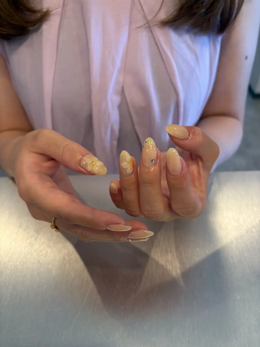 ネイル ハンドネイル Elle. ASAMIのネイルデザイン