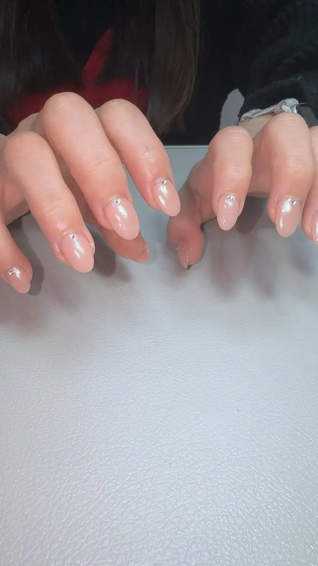 ネイル ミラーネイル ワンカラーネイル ピンク ピンクベージュ シンプルネイル nailsalon urümのネイルデザイン