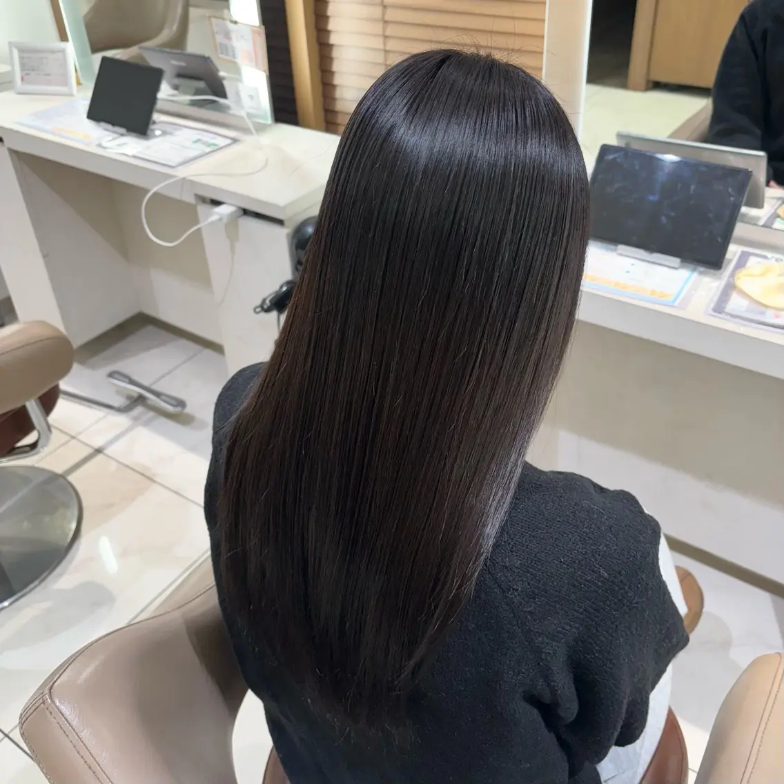 ロング ヘアカラー トリートメント 高橋凜/髪質改善/ 縮毛矯正/カラーのヘアスタイル