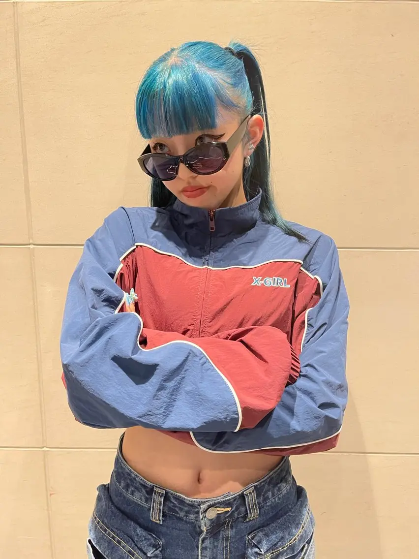 ロング カラー ブリーチ ケアブリーチ デザインカラー ダブルカラー イヤリングカラー TATSUブリーチ/ ミルクティーベージュのヘアスタイル