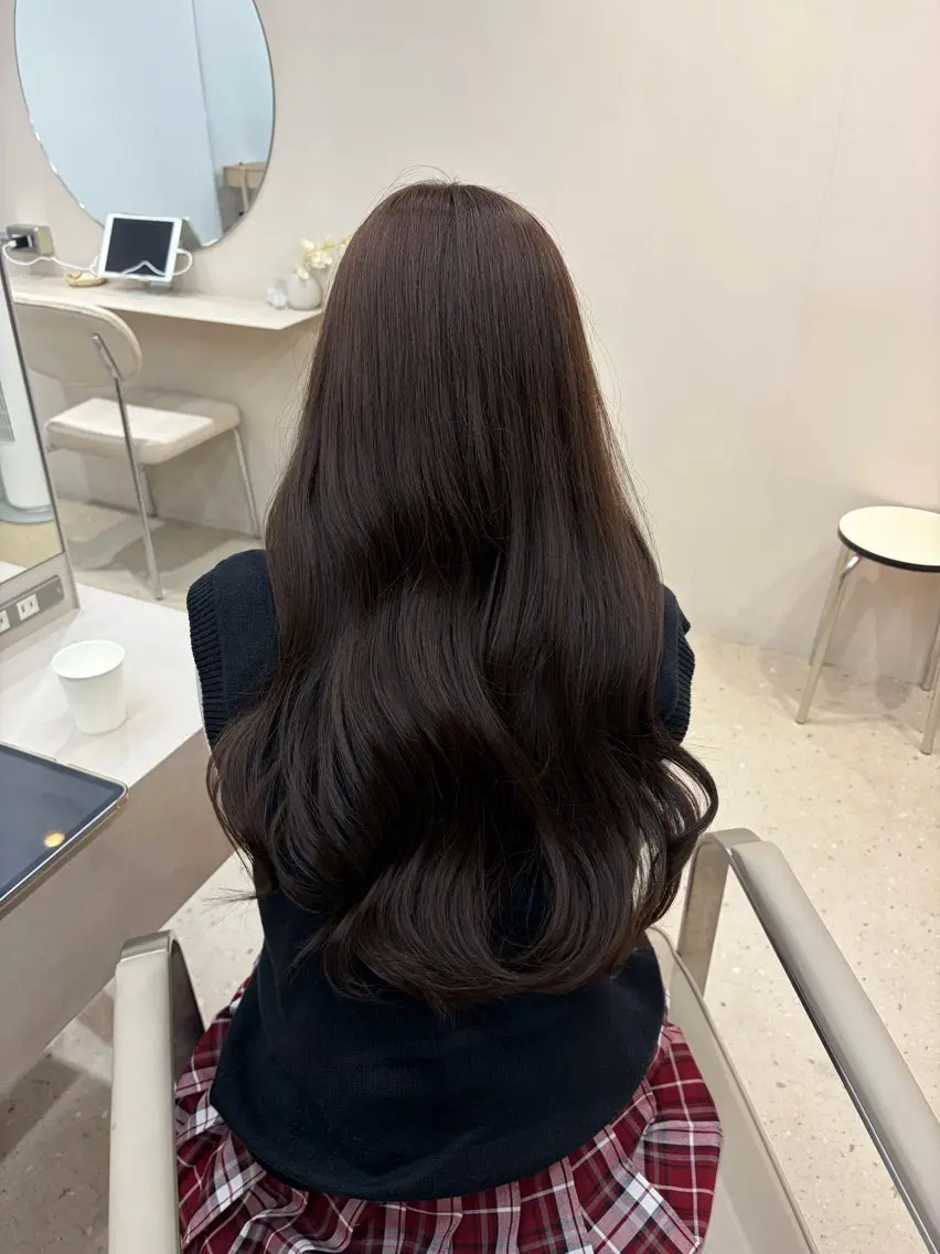 カラー Koharu🎀 ~カラー/縮毛~のヘアスタイル