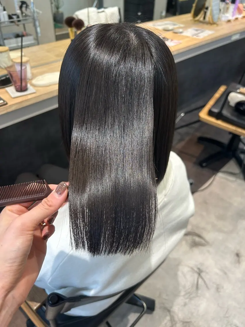 ショート パーマ 髪質改善 ストレートパーマ カット 縮毛矯正 トリートメント hubhair レイヤー/透明感のヘアスタイル