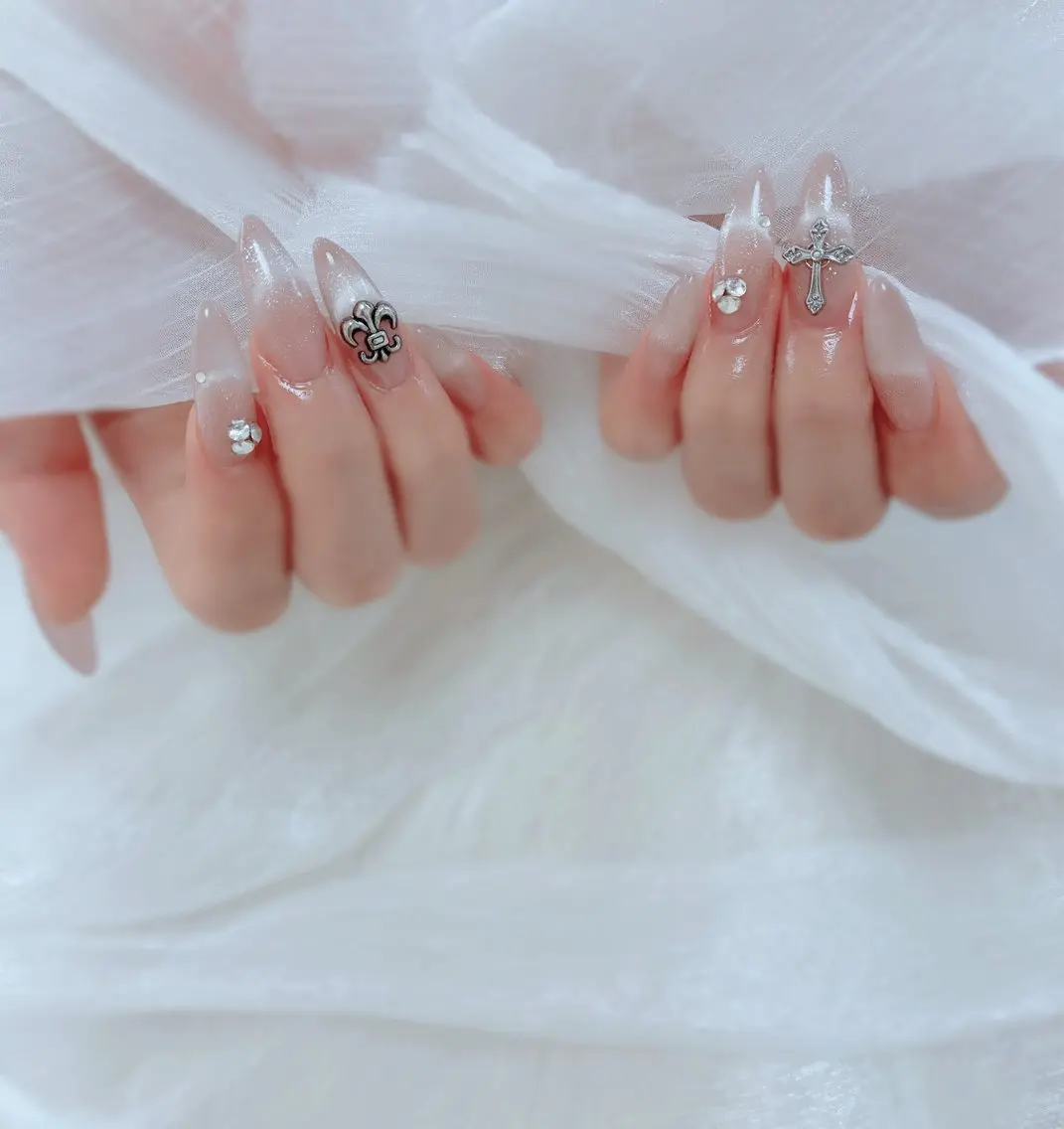 ネイル ハンドネイル ESPOIR Ｎのネイルデザイン