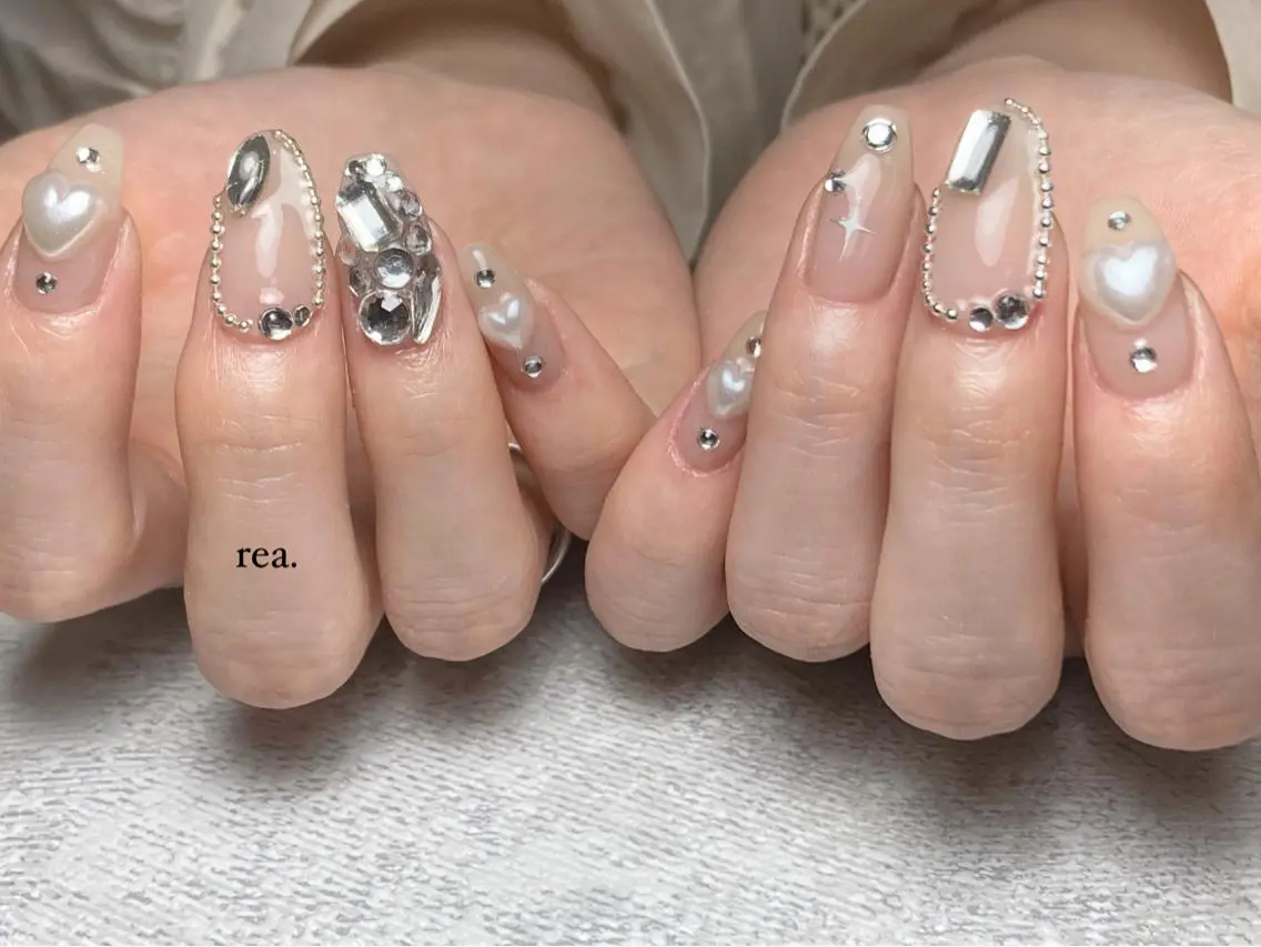 ネイル ハンドネイル フットネイル rea .のネイルデザイン