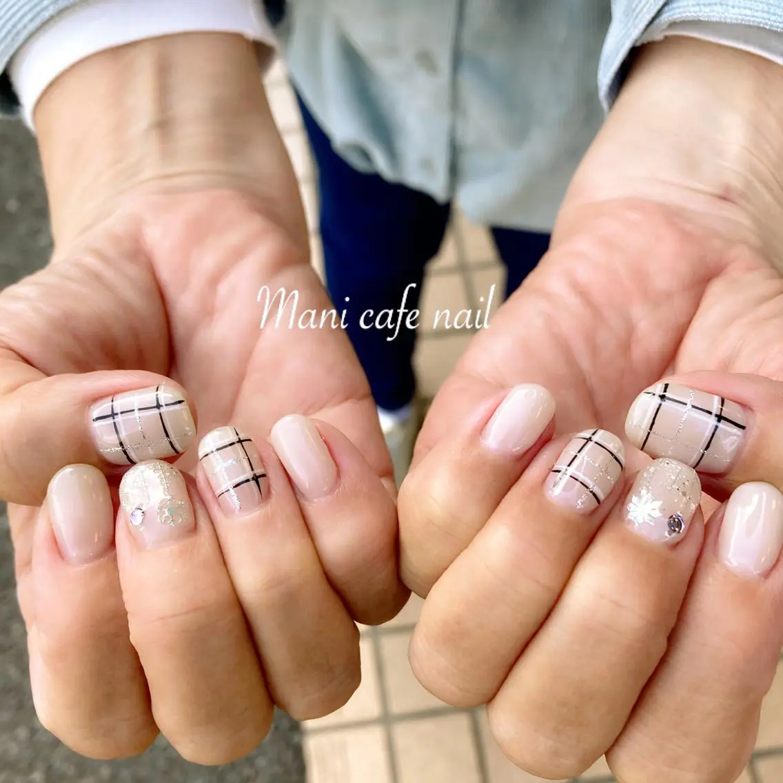ネイル ハンドネイル Mani cafe nailのネイルデザイン