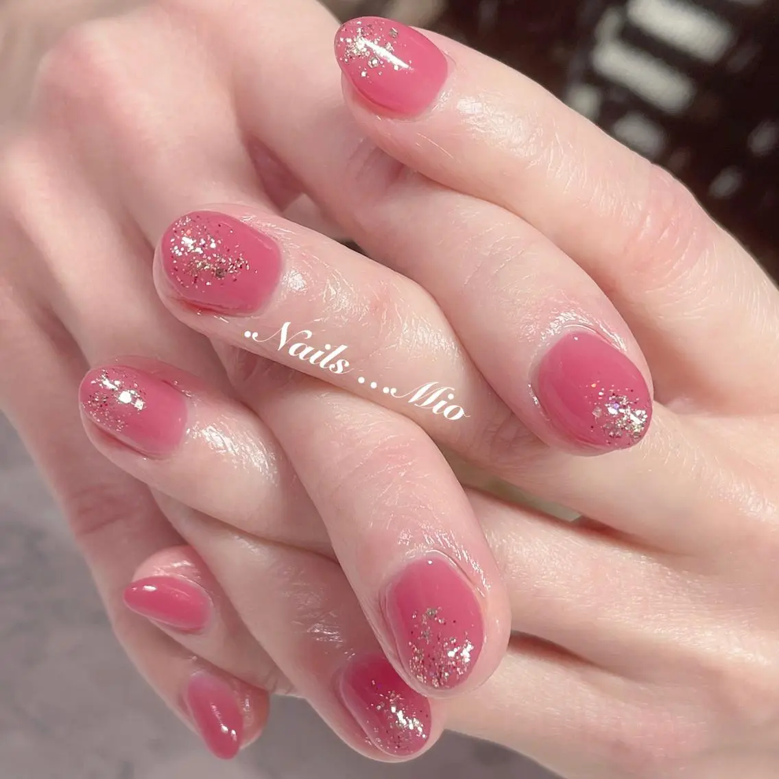ネイル グラデーション ラメ(グリッター) ラメグラデーション ワンカラーネイル .Nails Mio 赤羽西ネイルサロンのネイルデザイン