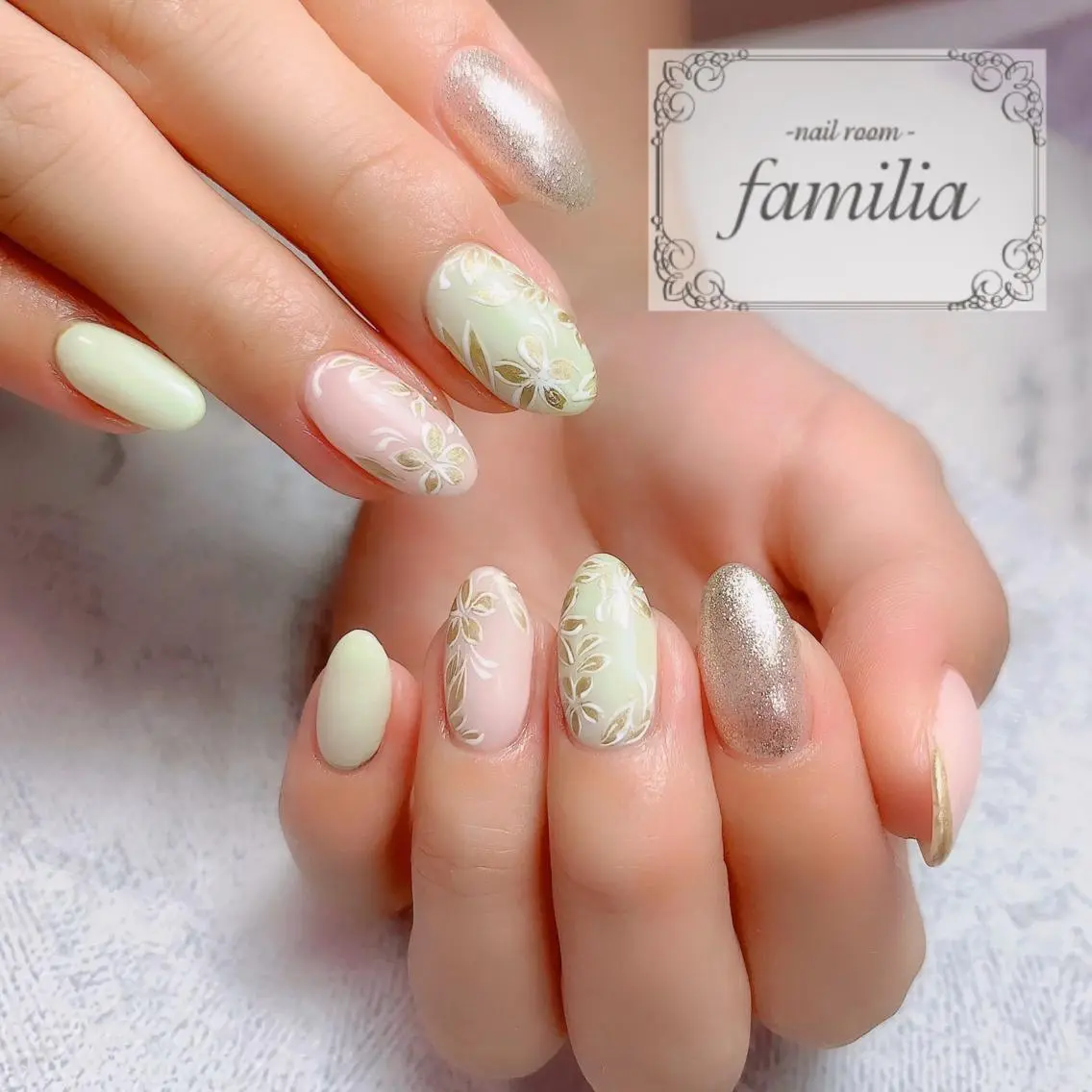 ネイル フラワーネイル -nailroom- familiaのネイルデザイン