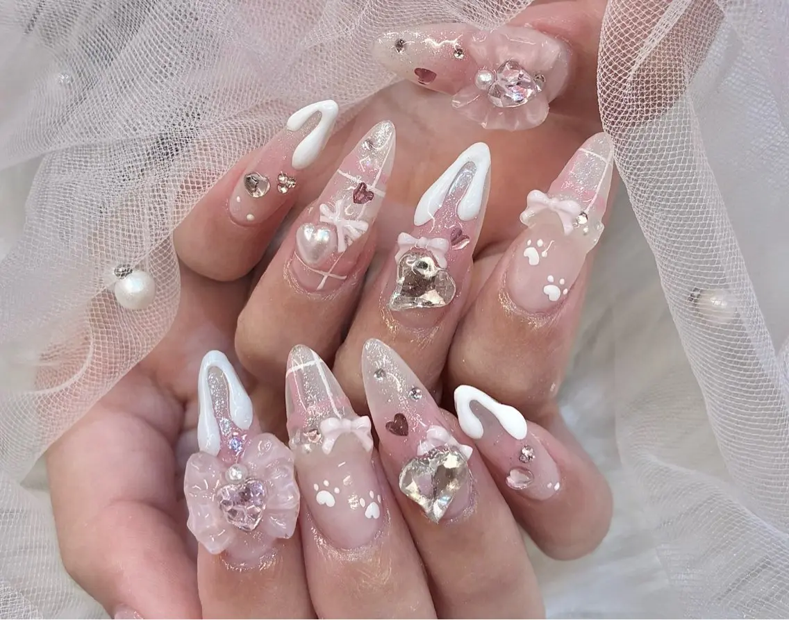 ネイル ジェルネイル ネイルチップ ハンドネイル KIREIE NAILSのネイルデザイン