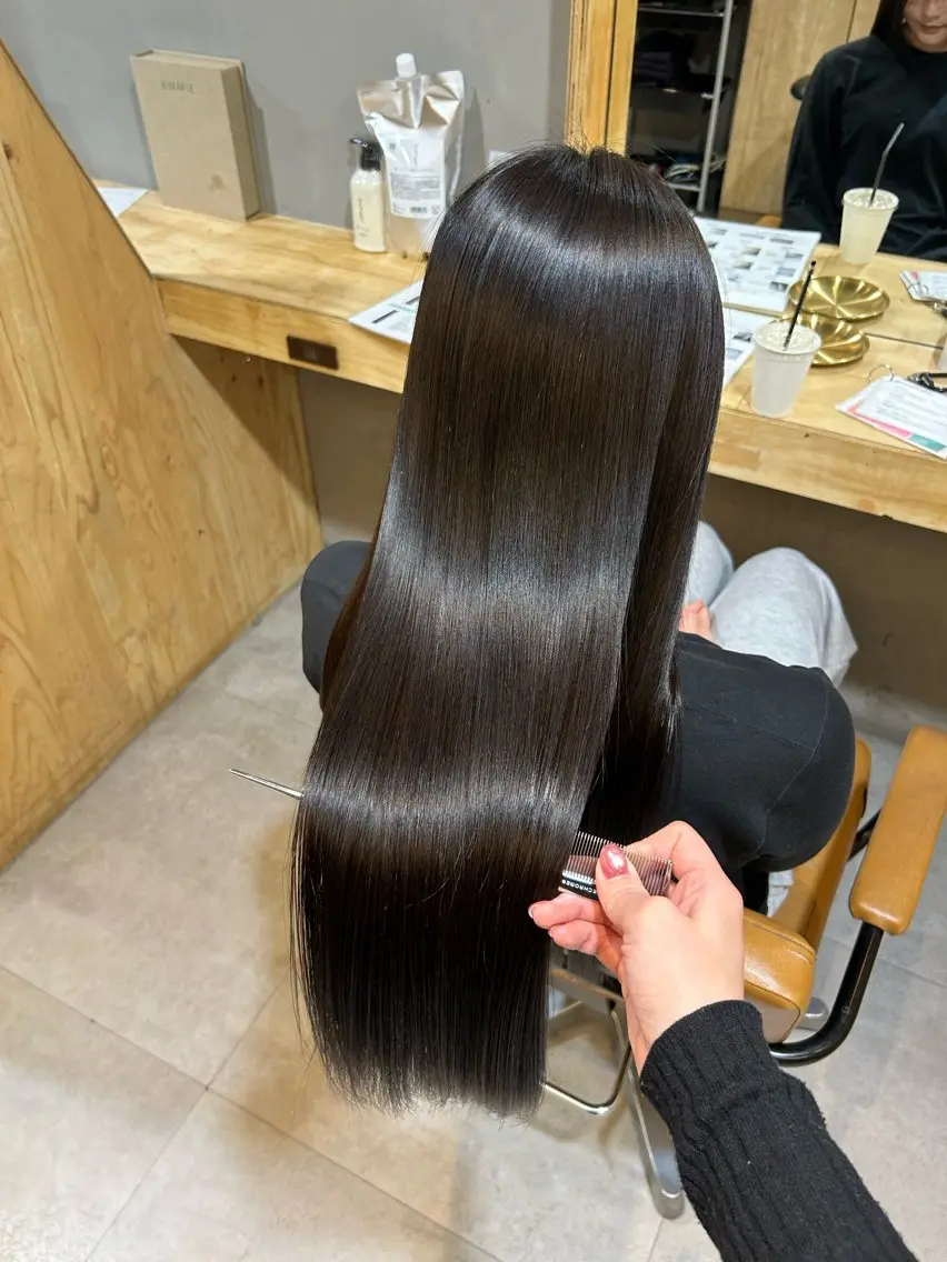 ロング 縮毛矯正 トリートメント ioe元町 yukaのヘアスタイル