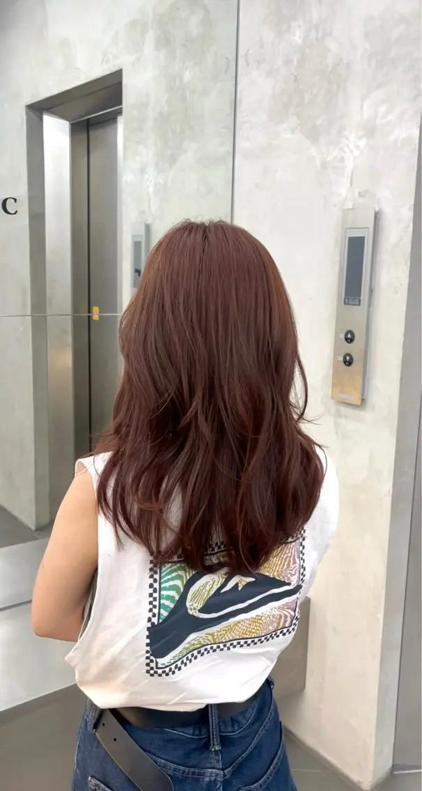 カラー ヘアカラー ベージュカラー🤎 ayukaのヘアスタイル