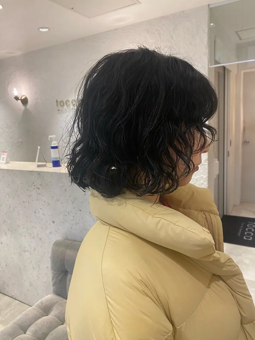 ミディアム ミディアムパーマ ボブ 💫扱いやすい レイヤー/小林陸のヘアスタイル