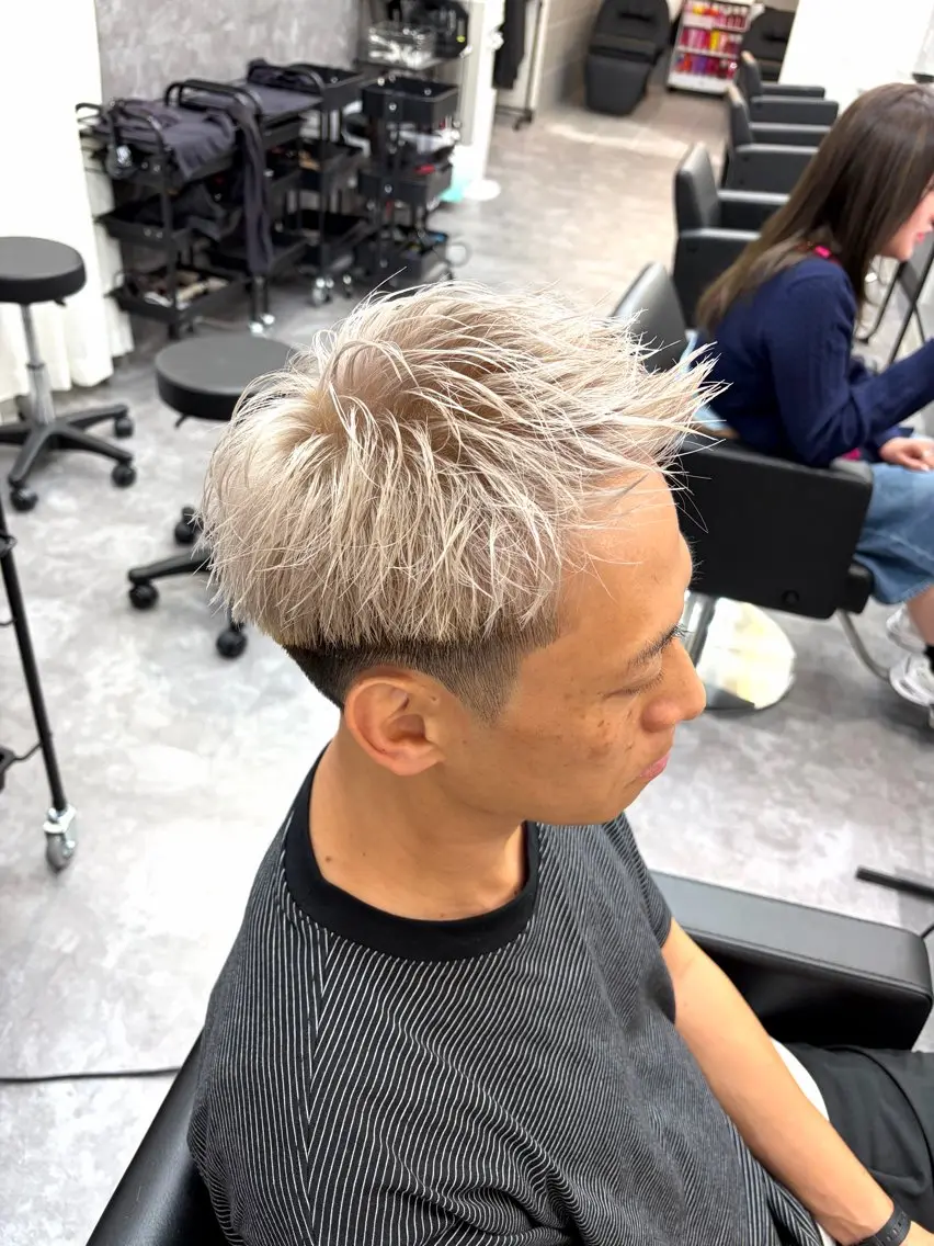 ショート カラー メンズ カット ヘアカラー トリートメント ダブルカラー メンズパーマ大成のヘアスタイル